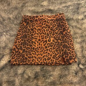 Leopard Print Women's Mini Skirt with structure stretch zip closure (S)